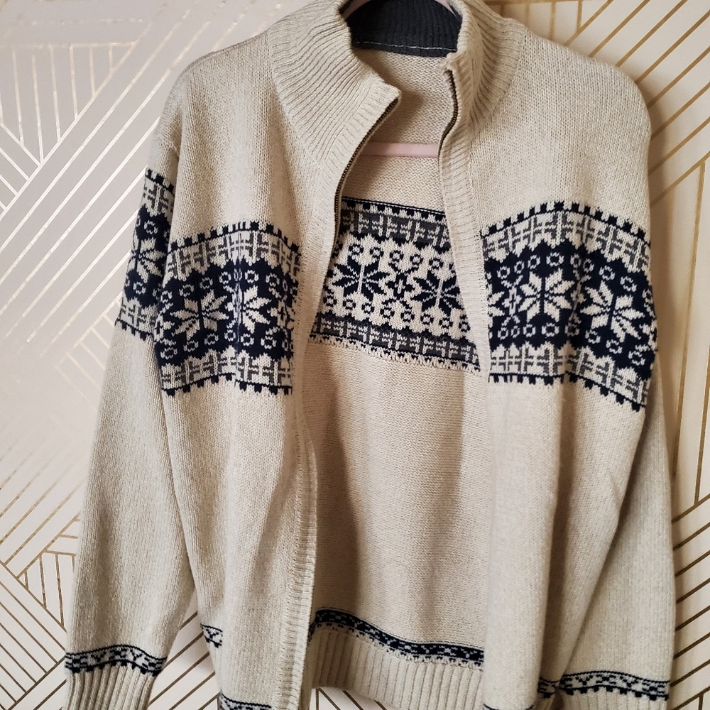 Zip up sweater